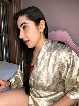 Snapshot of Victoria-And1 chatting on September 19, 1:20 am Victoria-And1 online show from September 19, 1:20 am