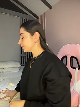 Victoria-And1 online show from February 24, 1:28 am