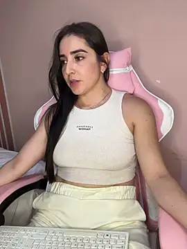 Snapshot of Victoria-And1 chatting on September 13, 1:27 am Victoria-And1 online show from September 13, 1:27 am