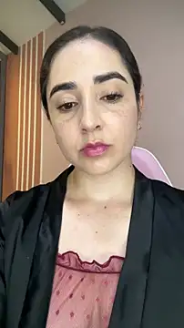 Snapshot of Victoria-And1 chatting on November 26, 1:38 am Victoria-And1 online show from November 26, 1:38 am