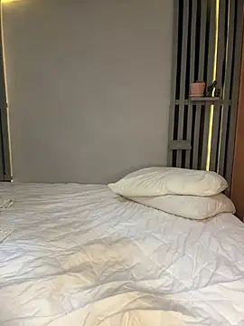 Snapshot of Victoria-And1 chatting on March 23, 1:53 am Victoria-And1 online show from March 23, 1:53 am