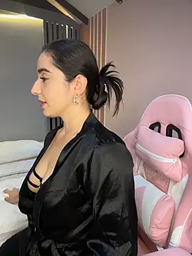 Victoria-And1 online show from March 25, 1:39 am