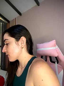 Snapshot of Victoria-And1 chatting on September 23, 1:01 am Victoria-And1 online show from September 23, 1:01 am