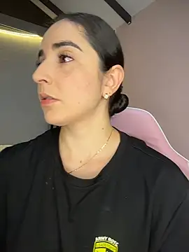 Victoria-And1 online show from February 5, 1:34 am