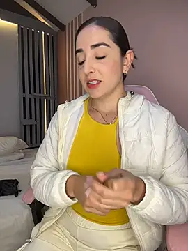 Victoria-And1 online show from April 15, 1:11 am