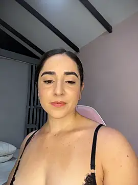 Victoria-And1 online show from March 6, 1:00 am