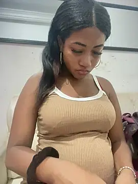 AleezaFrench online show from March 22, 2:07 pm