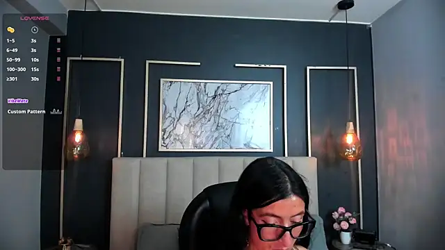 Snapshot of kira_moon__ chatting on September 29, 9:20 pm kira moon online show from September 29, 9:20 pm