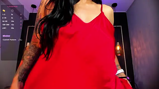 Snapshot of kira_moon__ chatting on September 15, 9:48 pm kira moon online show from September 15, 9:48 pm