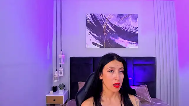 kira moon   online show from March 30, 8:54 pm