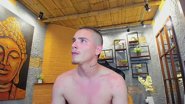 JordanThompson  online show from March 21, 12:18 am