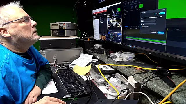 ButtCrackShowing-OOPS online show from February 24, 6:31 pm