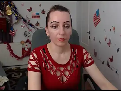 Snapshot of EvelynAngell chatting on January 10, 10:06 am EvelynAngell online show from January 10, 10:06 am