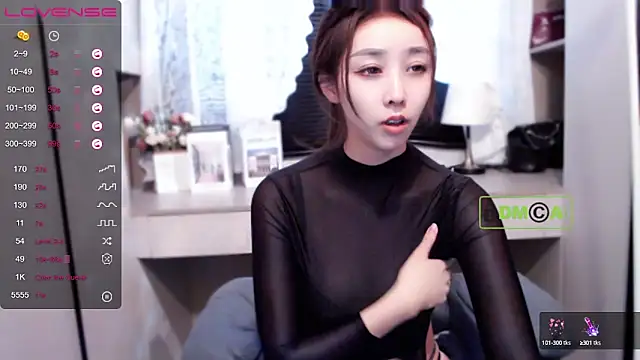 Snapshot of uhahyuhxjnuiaywdqy chatting on December 19, 4:13 am uhahyuhxjnuiaywdqy online show from December 19, 4:13 am