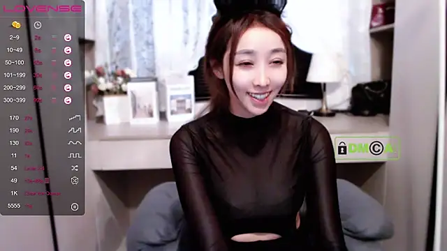 Snapshot of uhahyuhxjnuiaywdqy chatting on December 19, 7:18 am uhahyuhxjnuiaywdqy online show from December 19, 7:18 am