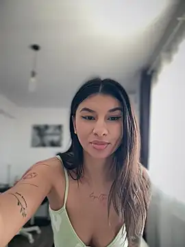 Simply the best online show from March 4, 1:30 pm