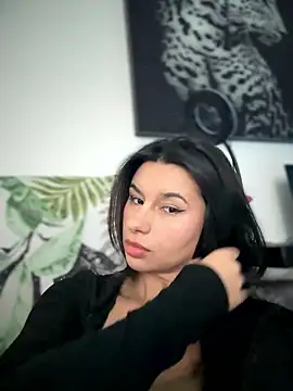 Simply the best online show from January 13, 2:10 pm