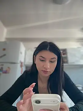 Simply the best online show from April 7, 7:32 am