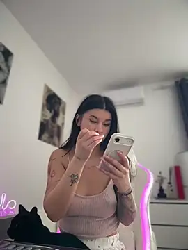 Simply the best online show from April 4, 1:39 pm