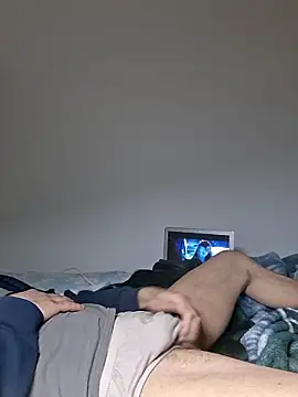 Snapshot of molozeb chatting on December 22, 9:26 pm molozeb online show from December 22, 9:26 pm