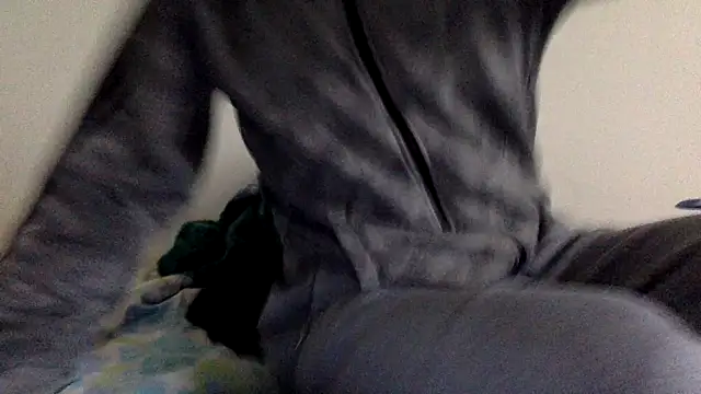 Snapshot of molozeb chatting on February 20, 8:16 am molozeb online show from February 20, 8:16 am