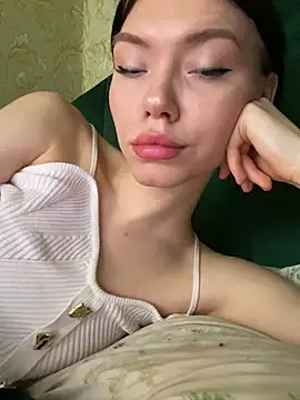 Snapshot of Lisaaa_Alisa chatting on January 12, 5:14 am Lisaaa Alisa online show from January 12, 5:14 am