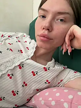 Snapshot of Lisaaa_Alisa chatting on May 25, 4:12 am Lisaaa Alisa online show from May 25, 4:12 am