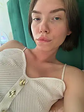 Lisaaa Alisa online show from June 30, 10:48 am