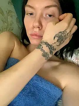 Snapshot of Lisaaa_Alisa chatting on November 12, 4:38 am Lisaaa Alisa online show from November 12, 4:38 am