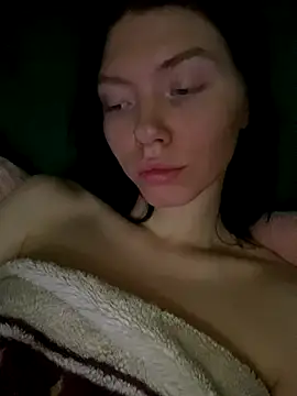 Snapshot of Lisaaa_Alisa chatting on November 27, 3:51 am Lisaaa Alisa online show from November 27, 3:51 am