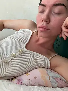 Lisaaa Alisa online show from March 20, 4:13 am