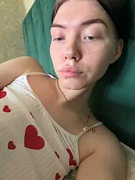 Snapshot of Lisaaa_Alisa chatting on February 22, 9:55 am Lisaaa Alisa online show from February 22, 9:55 am