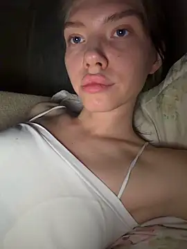 Snapshot of Lisaaa_Alisa chatting on June 10, 6:53 pm Lisaaa Alisa online show from June 10, 6:53 pm