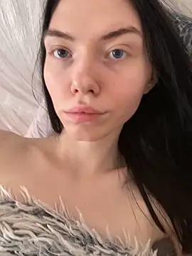 Snapshot of Lisaaa_Alisa chatting on March 11, 6:19 am Lisaaa Alisa online show from March 11, 6:19 am