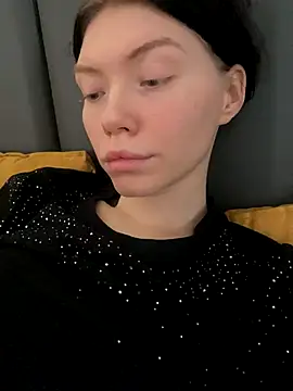 Snapshot of Lisaaa_Alisa chatting on December 19, 4:27 am Lisaaa Alisa online show from December 19, 4:27 am