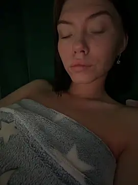 Lisaaa Alisa online show from March 18, 8:32 pm