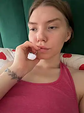 Lisaaa Alisa online show from June 14, 10:16 am