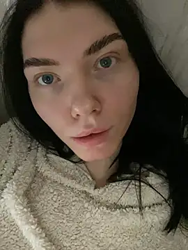 Snapshot of Lisaaa_Alisa chatting on March 21, 7:13 pm Lisaaa Alisa online show from March 21, 7:13 pm