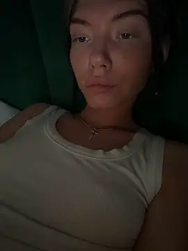 Lisaaa Alisa online show from April 9, 6:58 pm