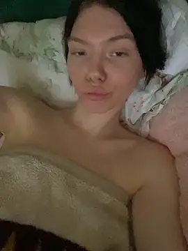 Snapshot of Lisaaa_Alisa chatting on November 17, 10:41 am Lisaaa Alisa online show from November 17, 10:41 am