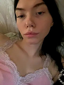 Snapshot of Lisaaa_Alisa chatting on September 19, 5:22 am Lisaaa Alisa online show from September 19, 5:22 am