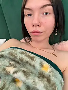 Lisaaa Alisa online show from April 6, 10:16 am