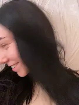 Snapshot of Lisaaa_Alisa chatting on March 20, 5:35 am Lisaaa Alisa online show from March 20, 5:35 am