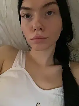 Snapshot of Lisaaa_Alisa chatting on September 20, 9:14 am Lisaaa Alisa online show from September 20, 9:14 am