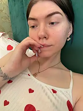 Snapshot of Lisaaa_Alisa chatting on February 20, 6:19 am Lisaaa Alisa online show from February 20, 6:19 am