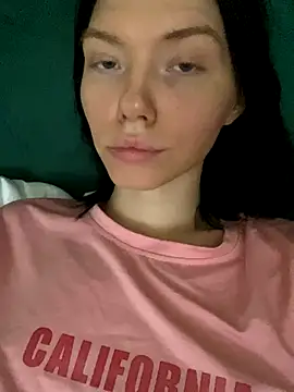 Snapshot of Lisaaa_Alisa chatting on November 10, 9:25 am Lisaaa Alisa online show from November 10, 9:25 am