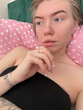 Lisaaa Alisa online show from March 30, 4:36 am