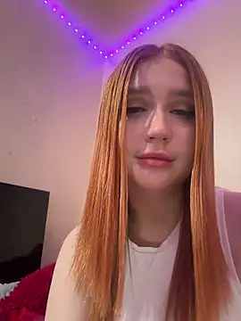 oliviiaa online show from May 30, 9:20 pm