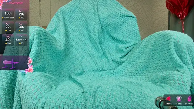 oliviiaa online show from April 7, 12:23 am