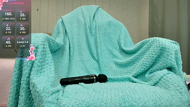 oliviiaa online show from January 16, 12:14 am